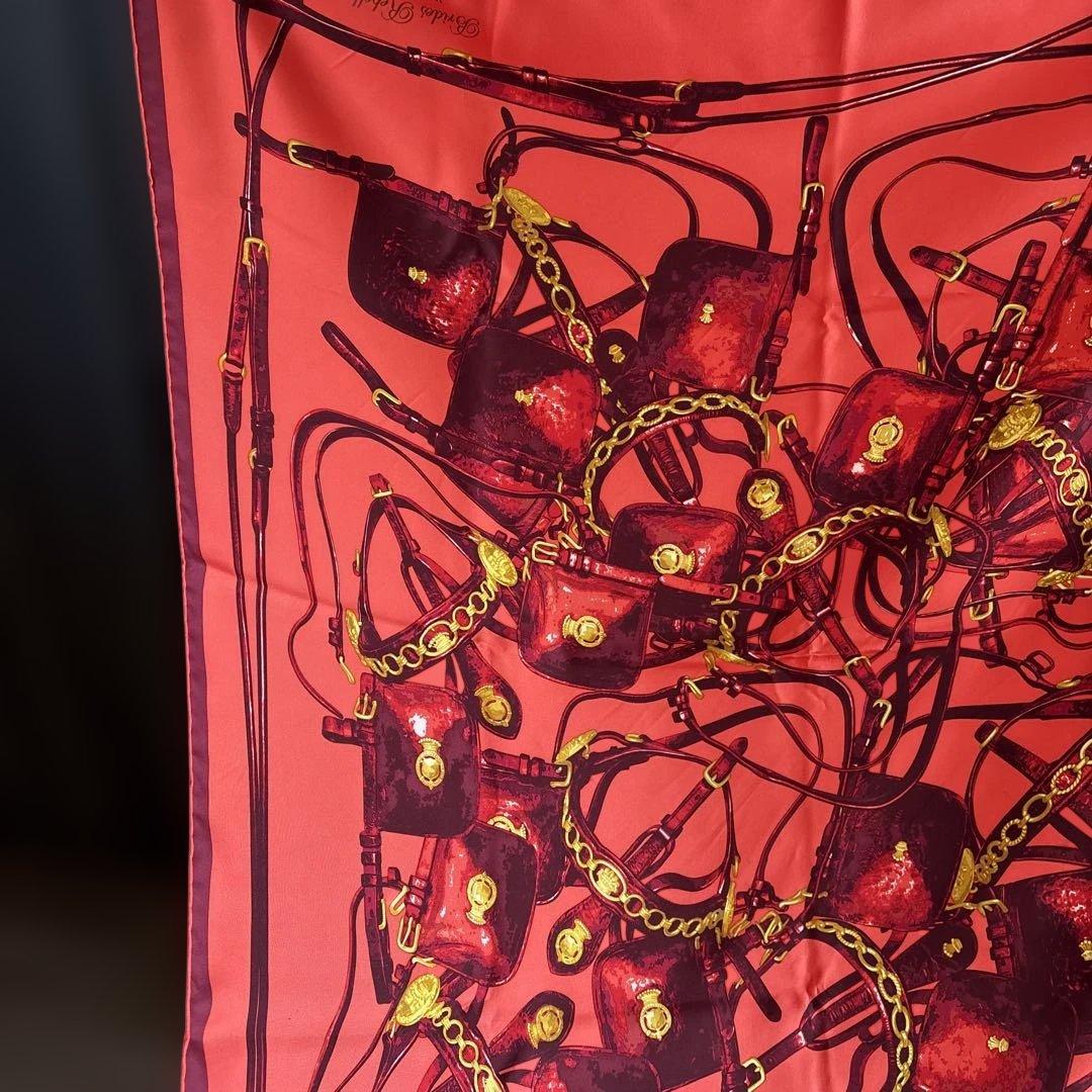 HERMÈS カレ　美品