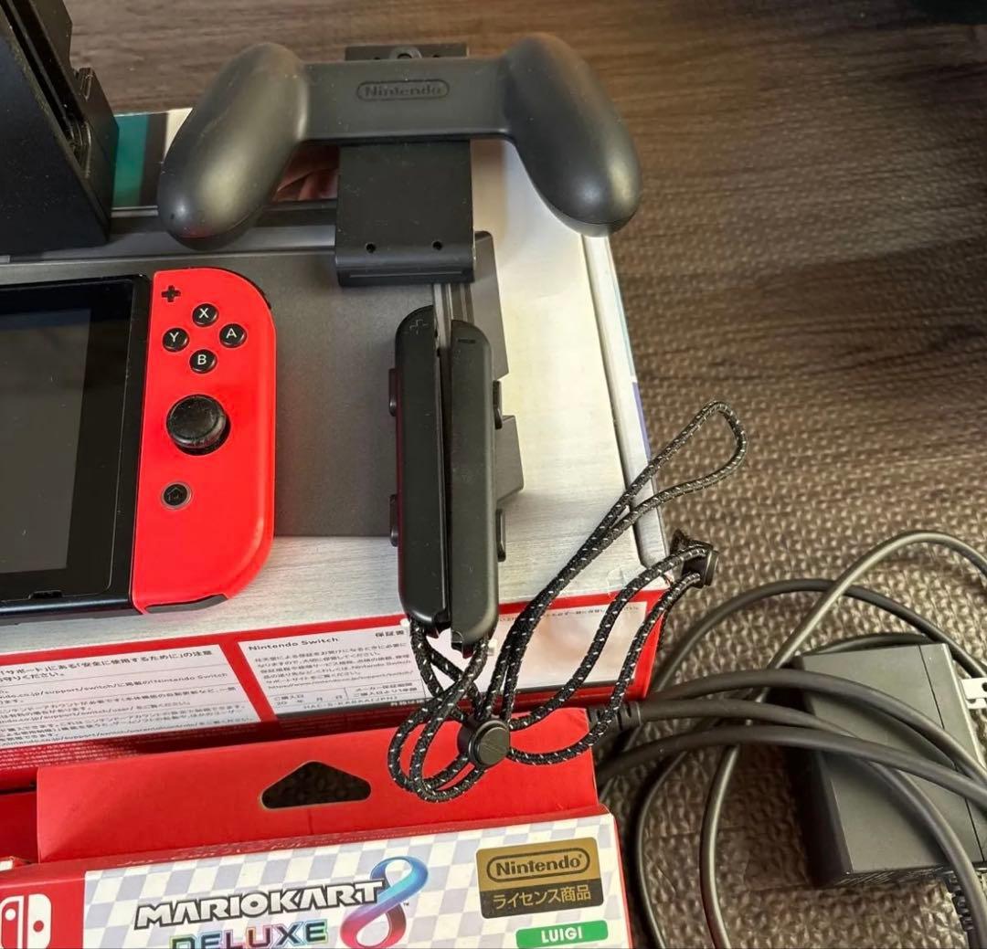 Nintendo Switch ニンテンドースイッチ本体 Joy-Conハンドル