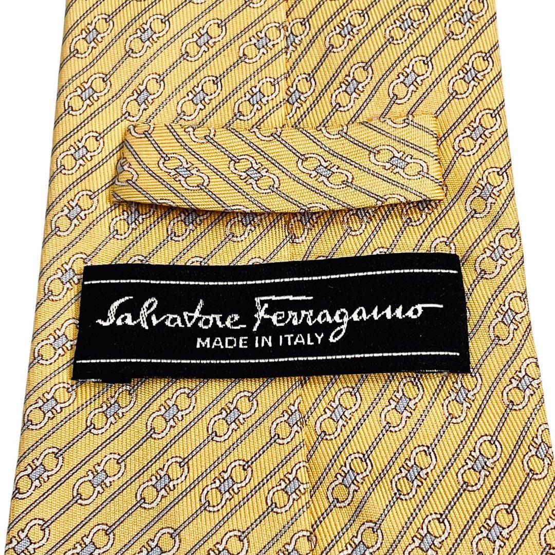 【130】Salvatore Ferragamo ネクタイ　ガンチーニ