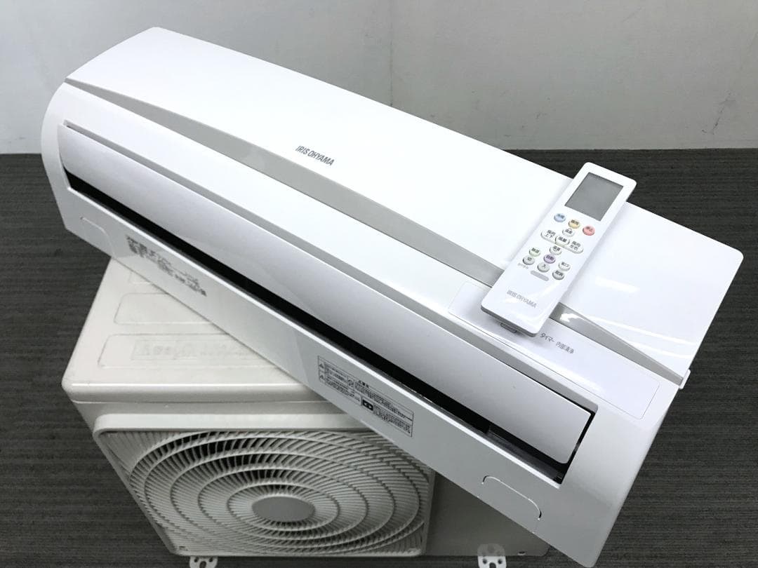 東京引取限定　アイリスルームエアコン　IRA-2204R　2020年　※背板欠品