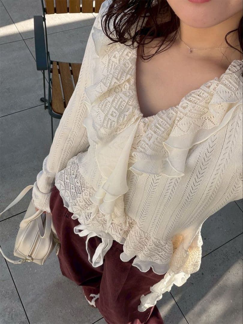 LILYBROWN リリーブラウン ボリュームフリルニットトップス【完売品】