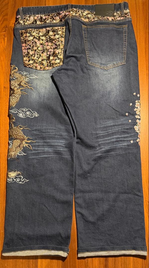 (MIYABI MUSUBI 雅結)刺繍デニムパンツ