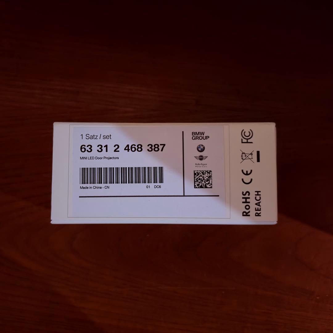 【MINI純正品】 MINI LED ドアプロジェクター