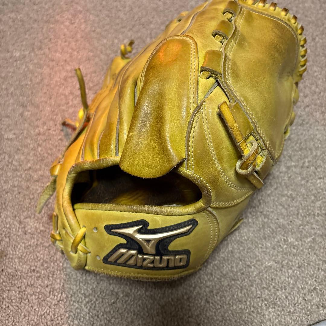 Mizuno Global Elite 軟式 グローブ イエロー