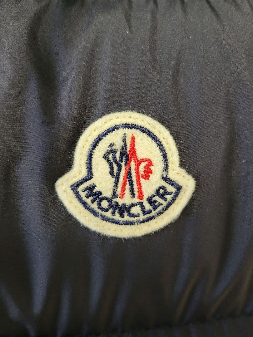MONCLER CARDAMINEベストダウンサイズ3
