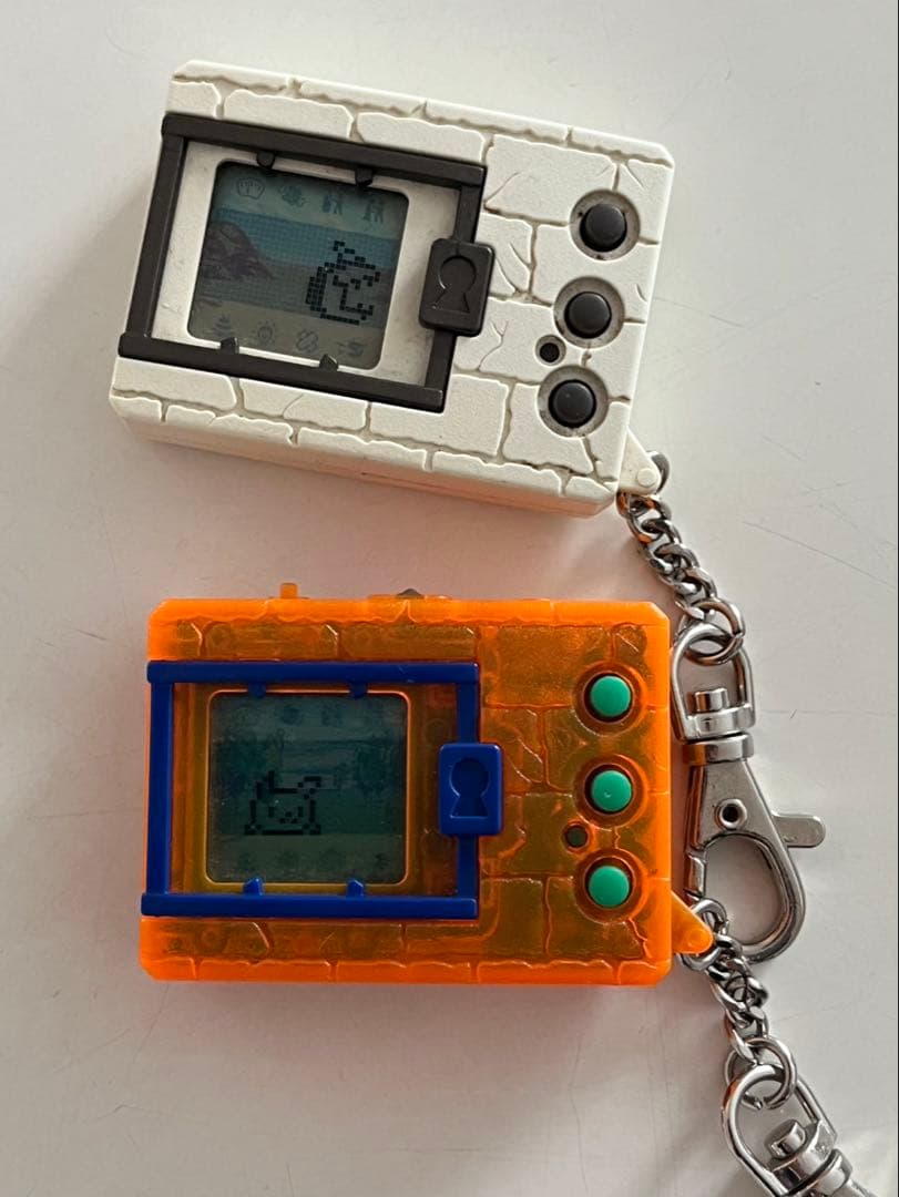 デジタルモンスター　２個セット　デジモンずかん付き