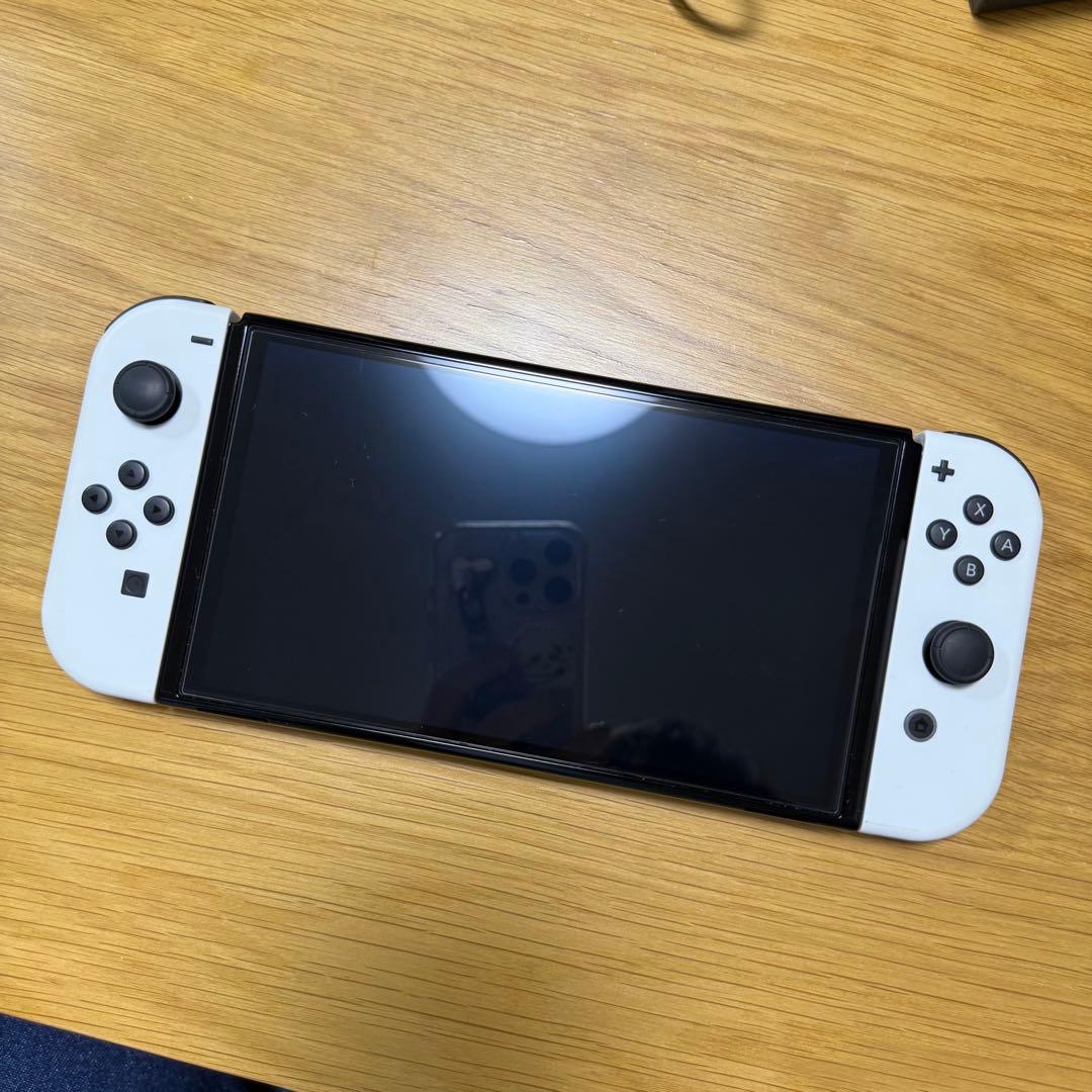 スイッチ　Switch 有機ELモデル　ホワイト