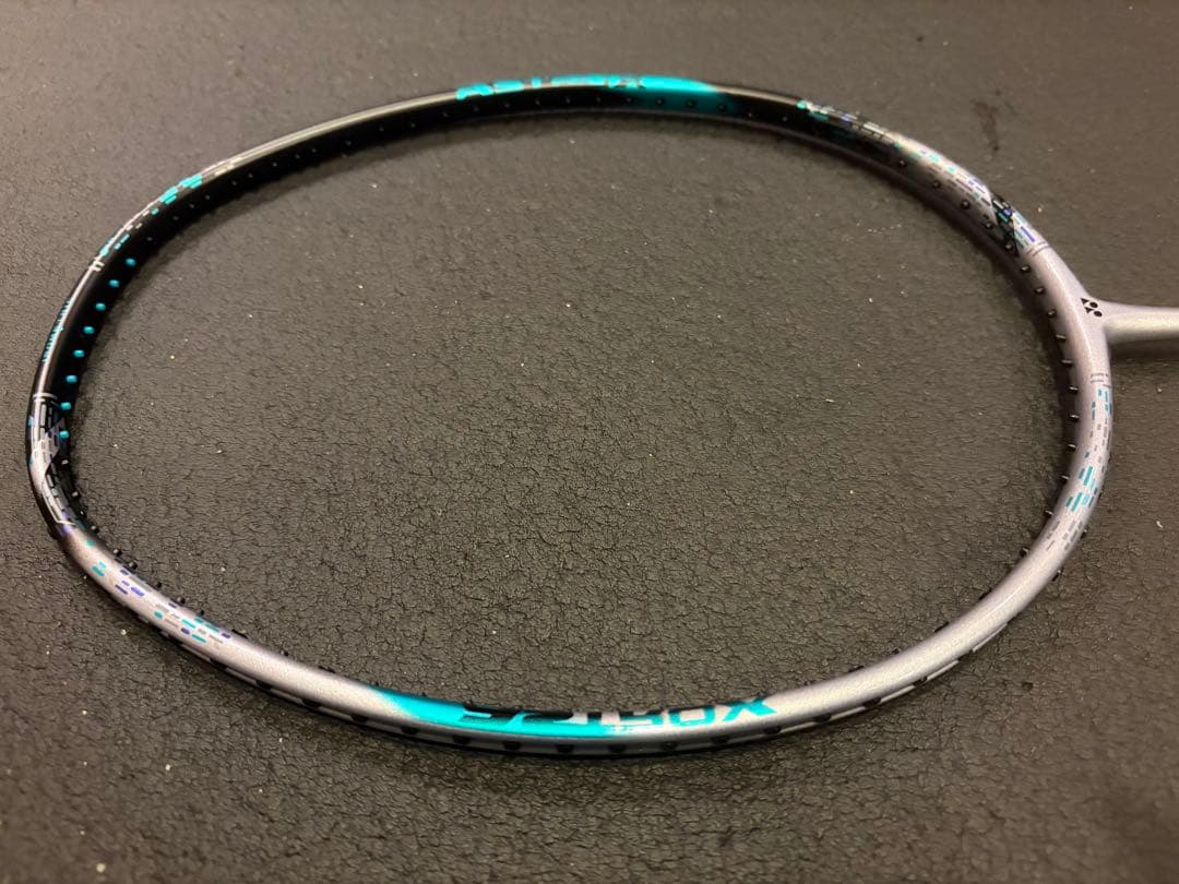 【新品/正規品】YONEX アストロクス88Sプロ 4U5 バドミントンラケット