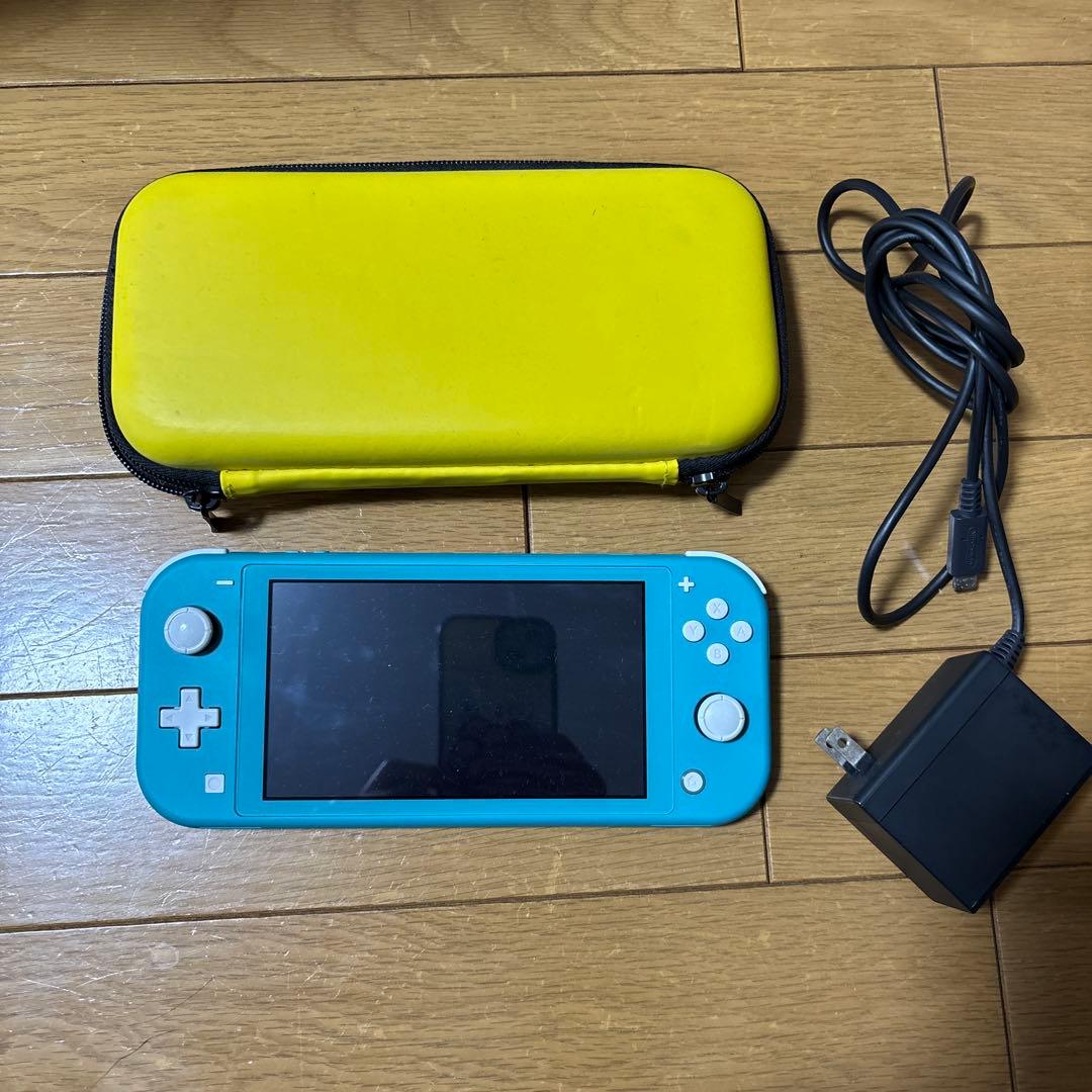 Nintendo Switch Lite 青 本体 充電器 ケース付き