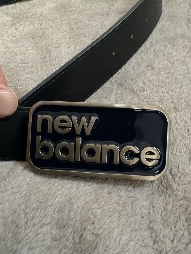 【美品】new balance golf ロゴバックル　ベルト　ネイビー