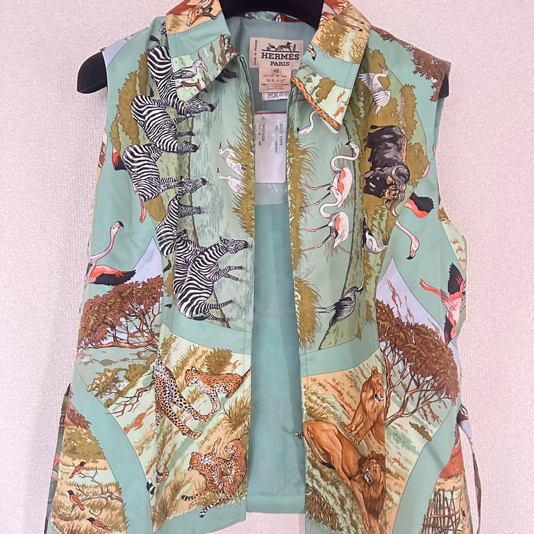 専用！新品 エルメス HERMES ジレ ベスト シルク100