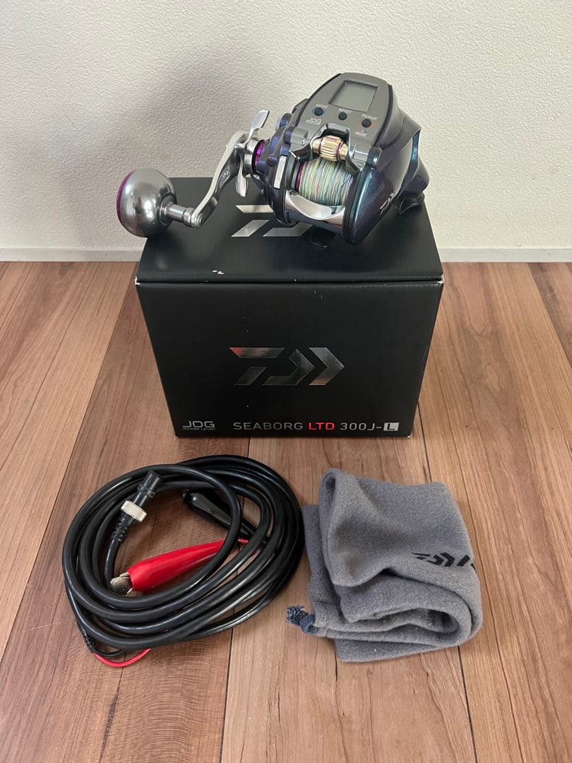 DAIWA SEABORG LTD 300J 左電動リール・純正バッテリーセット