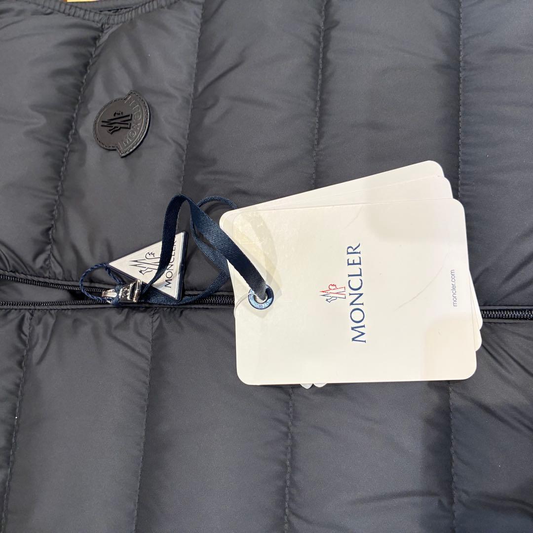 MONCLER モンクレール　LECHTAL ダウンベスト