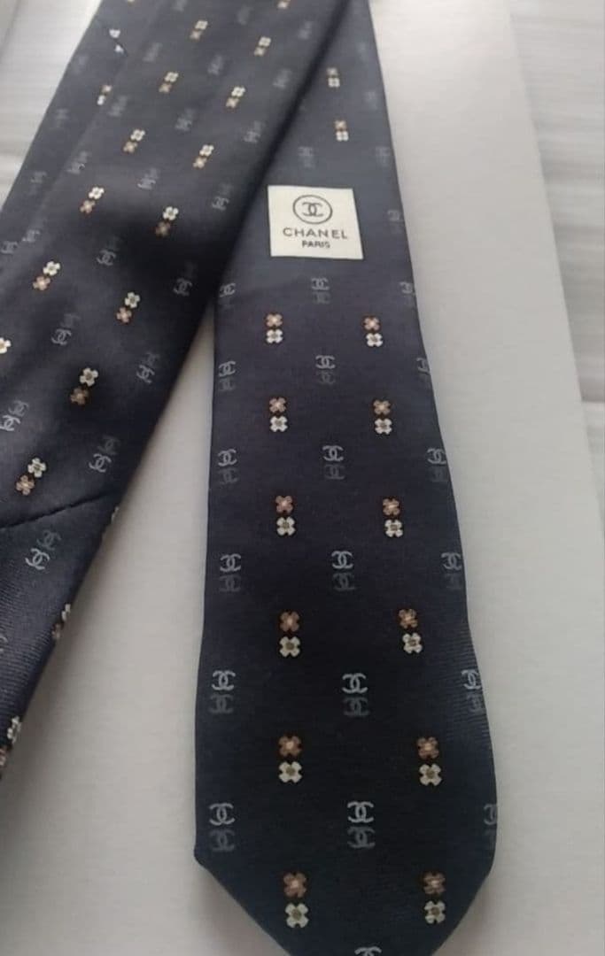 CHANEL ネクタイ未使用品