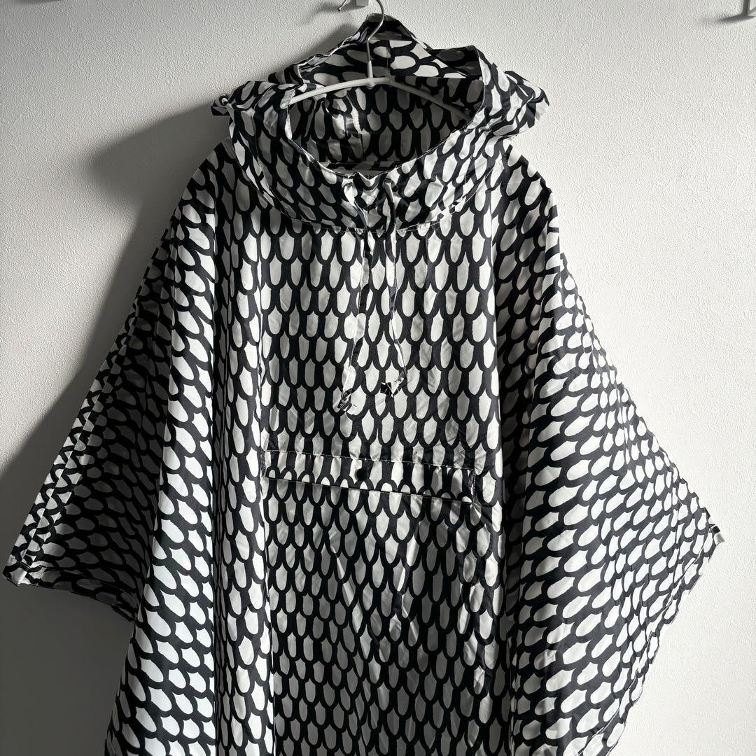 美品✨marimekko マリメッコ　レインコート