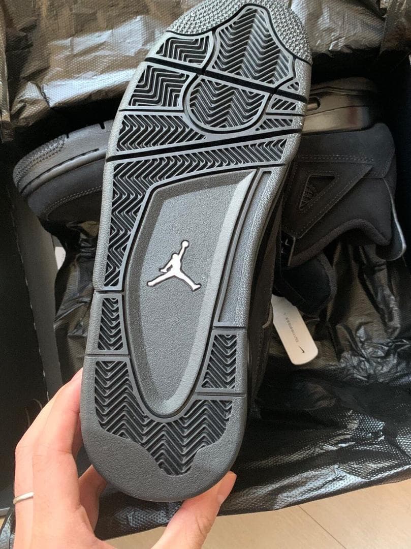 置物 Nike Air Jordan 4 Retro OG Black Cat