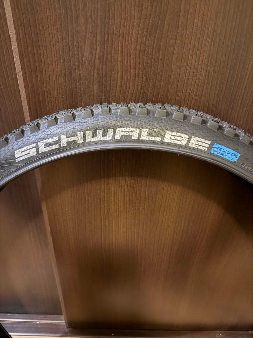 SCHWALBE(シュワルベ) ROCK RAZOR 27.5×2.6 650B