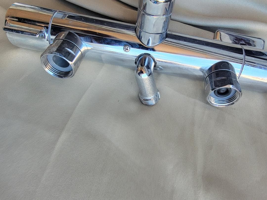 TOTO TBV03401J 浴室用蛇口 6.7インチ (170 mm)