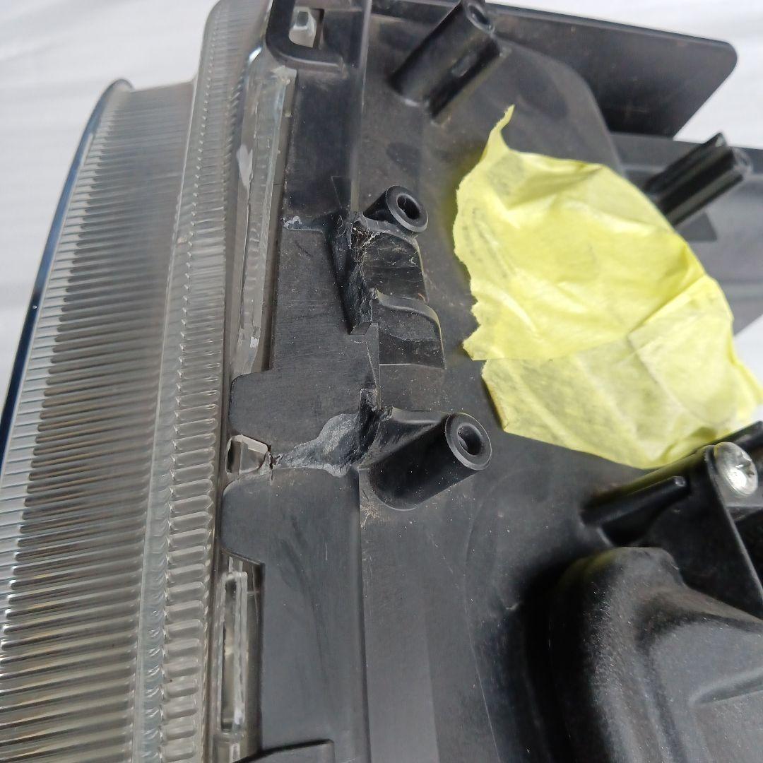 DA17V　DA17W　エブリイ　右　ヘッドライト 　ユニット　HID
