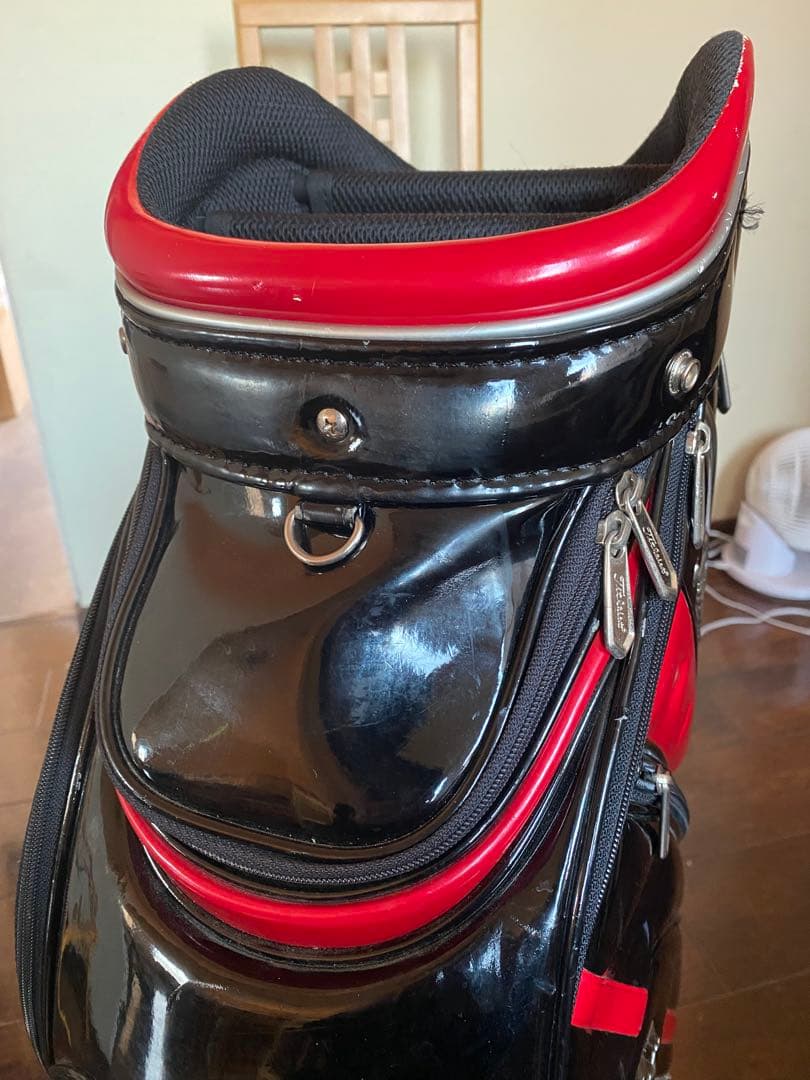 Titleist キャディバッグ 黒 赤 ストライプ