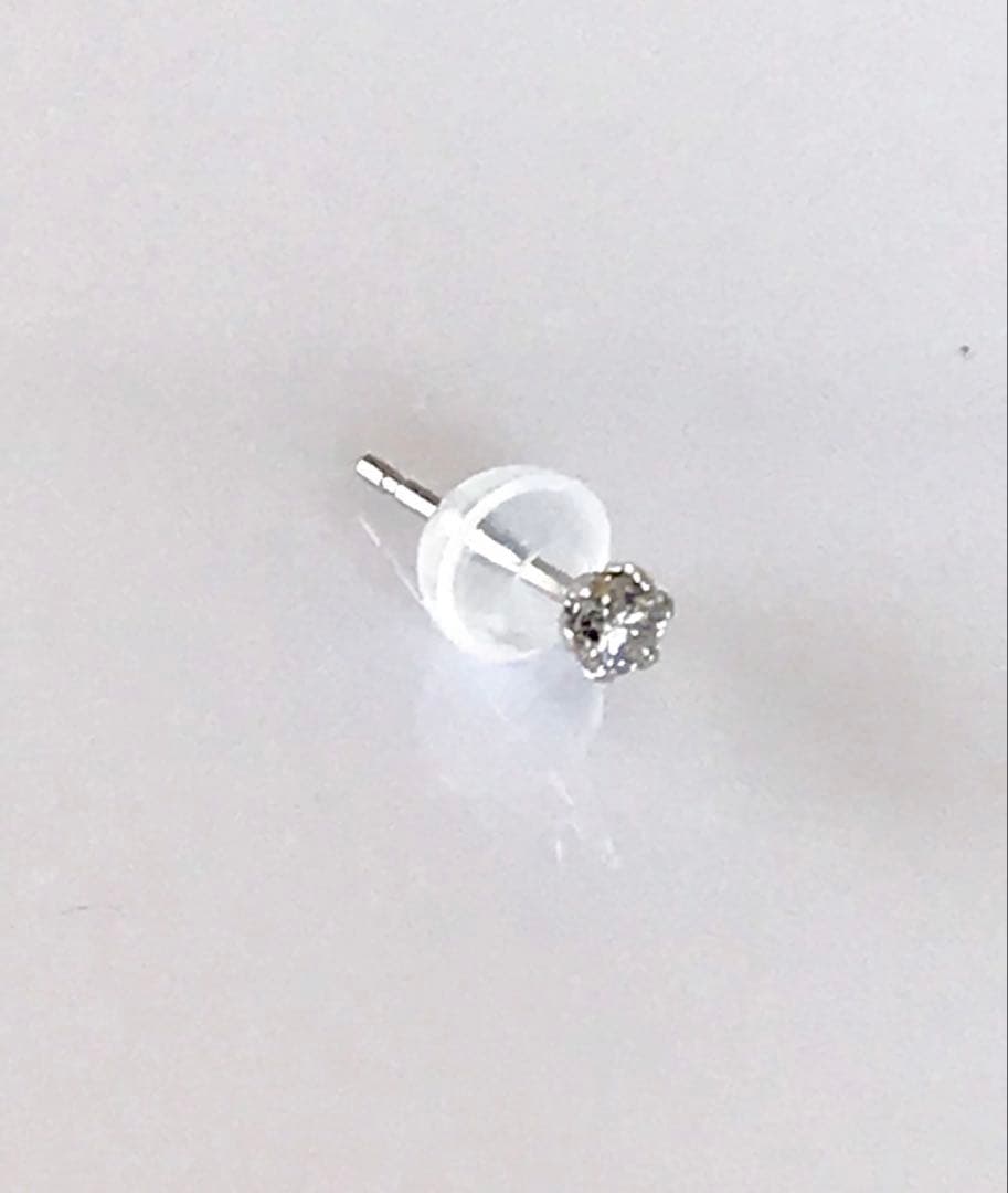 ダイヤモンドピアス プラチナ0.05ct片耳ピアス