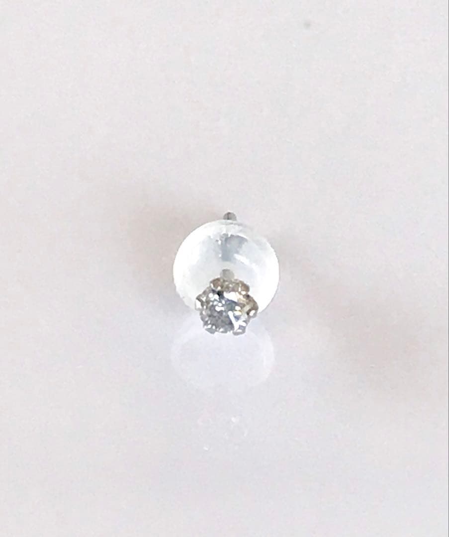 ダイヤモンドピアス プラチナ0.05ct片耳ピアス