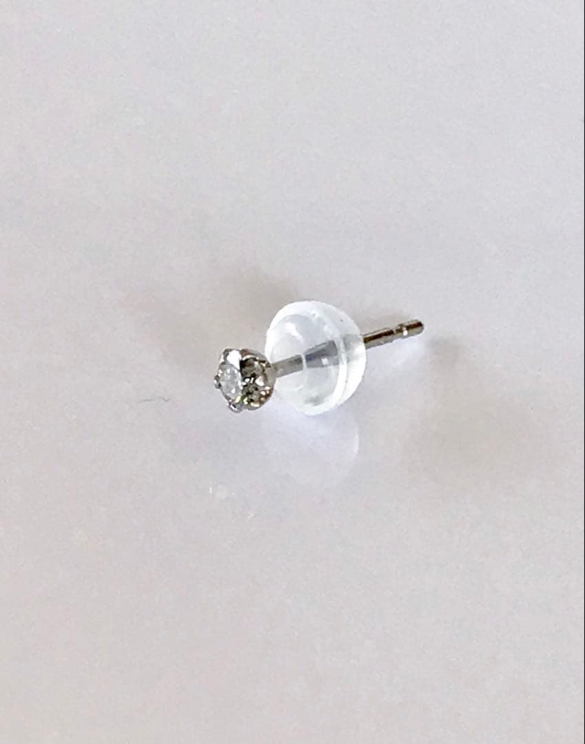 ダイヤモンドピアス プラチナ0.05ct片耳ピアス