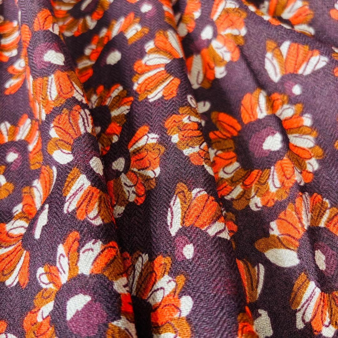 【美品】MOISMONT モワモン フラワースカーフ 70×70 ウール100%