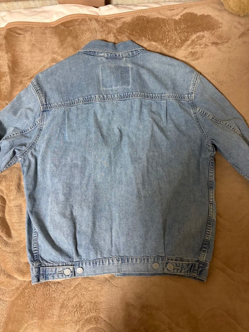 しぎちゃん　 Levi's ライトブルー デニムジャケット Mサイズ