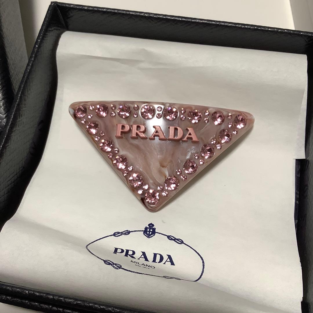 PRADA ヘアピン ピンク