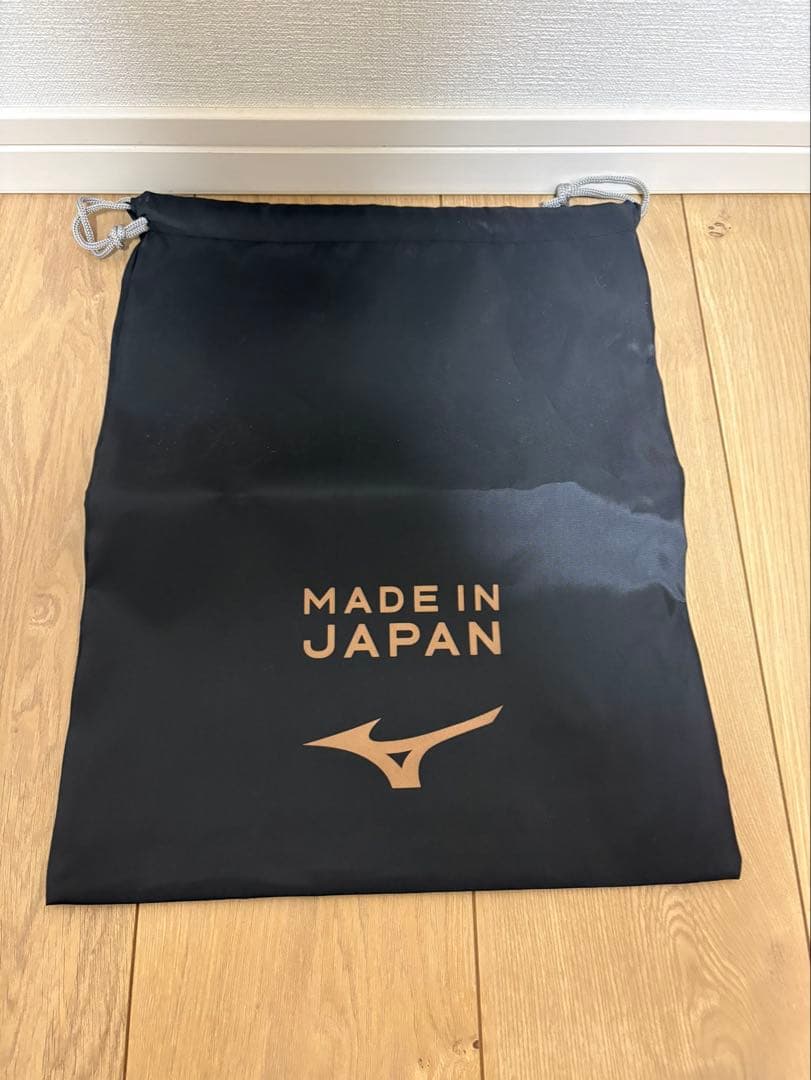 【新品未使用】Mizuno Morelia NEO4 28.5cm