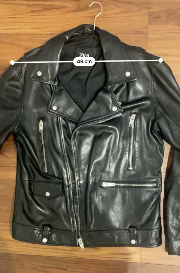 ZARAダブルライダース完売