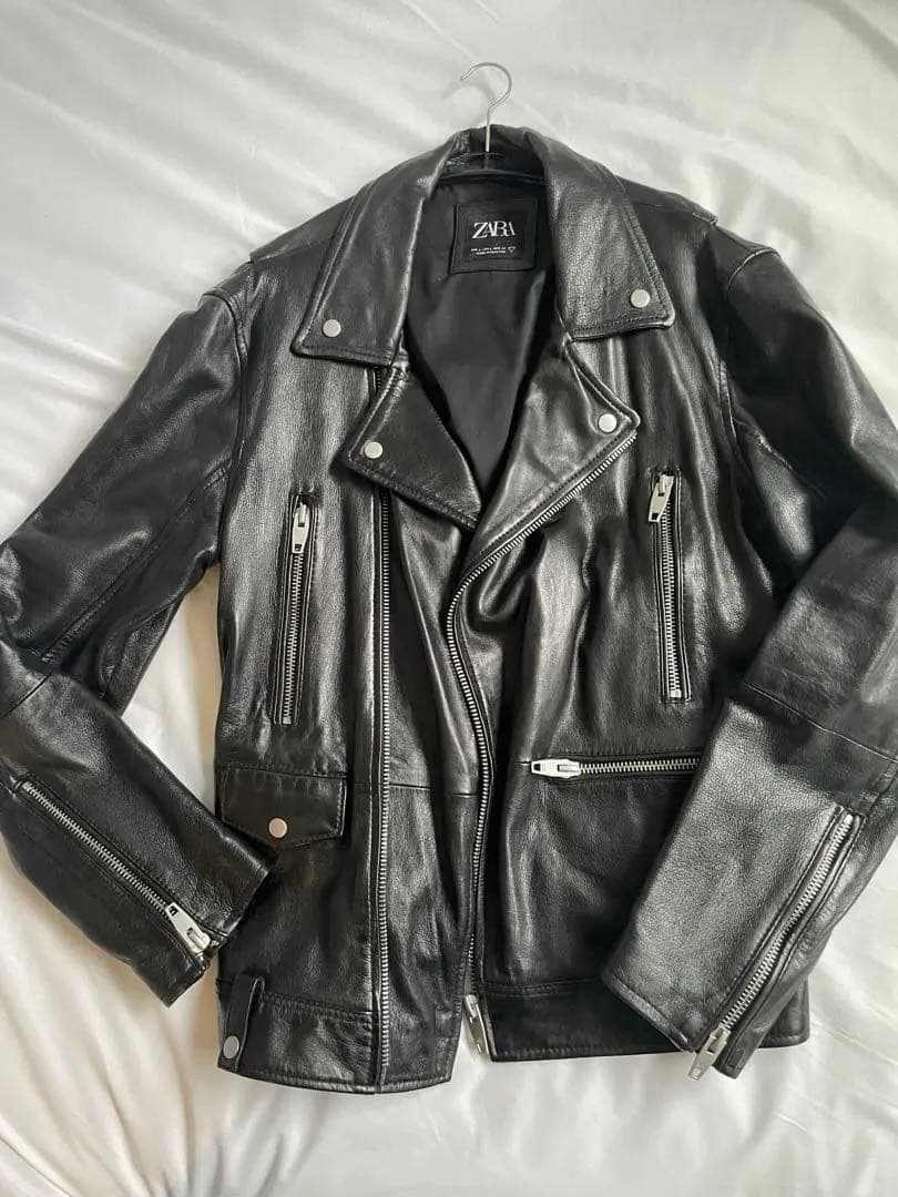 ZARAダブルライダース完売