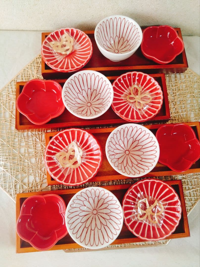 ひな祭り　食器　ハレの日　お花見　テーブルコーディネート