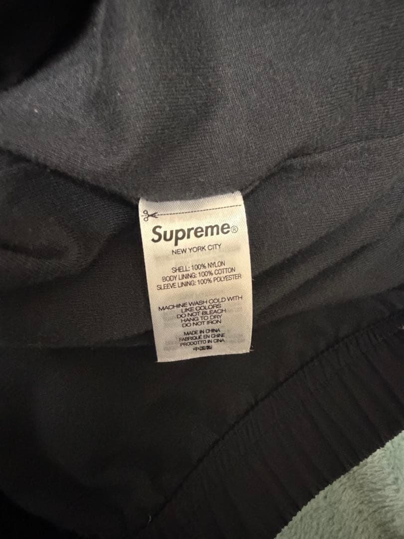 シュプシュプ　supreme s paneled track jacket