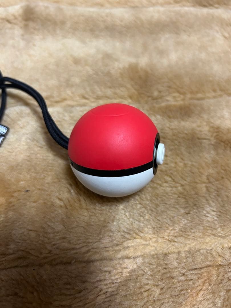 ポケットモンスター Let's Go! ピカチュウ + ボール型コントローラー