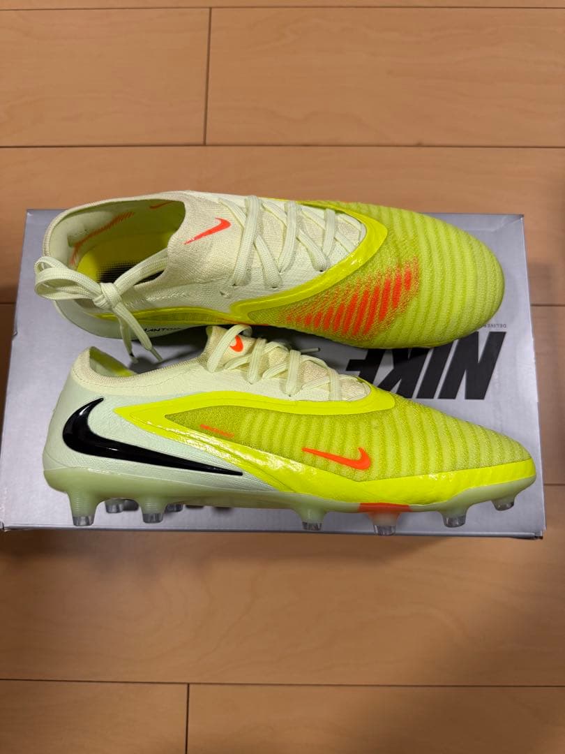 【未使用】Nike ファントム 6 LOW エリート AG-PRO