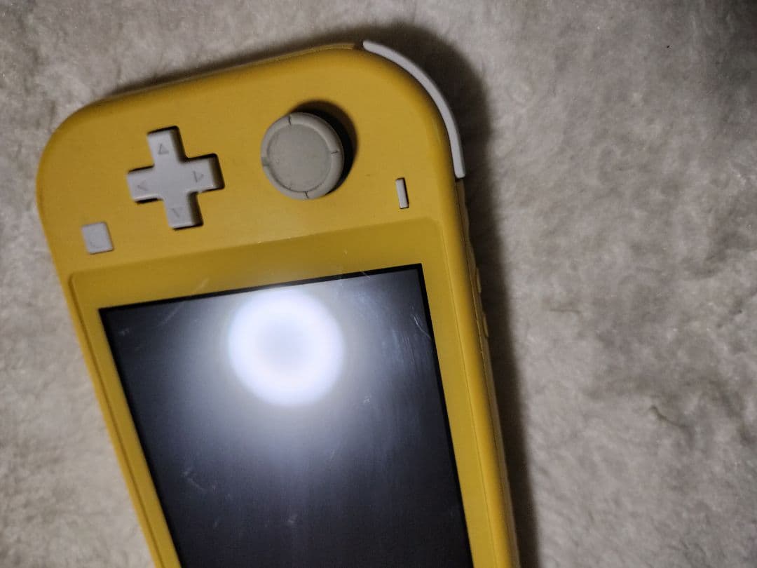 ジャンクNintendo Switch Lite イエロー不動品