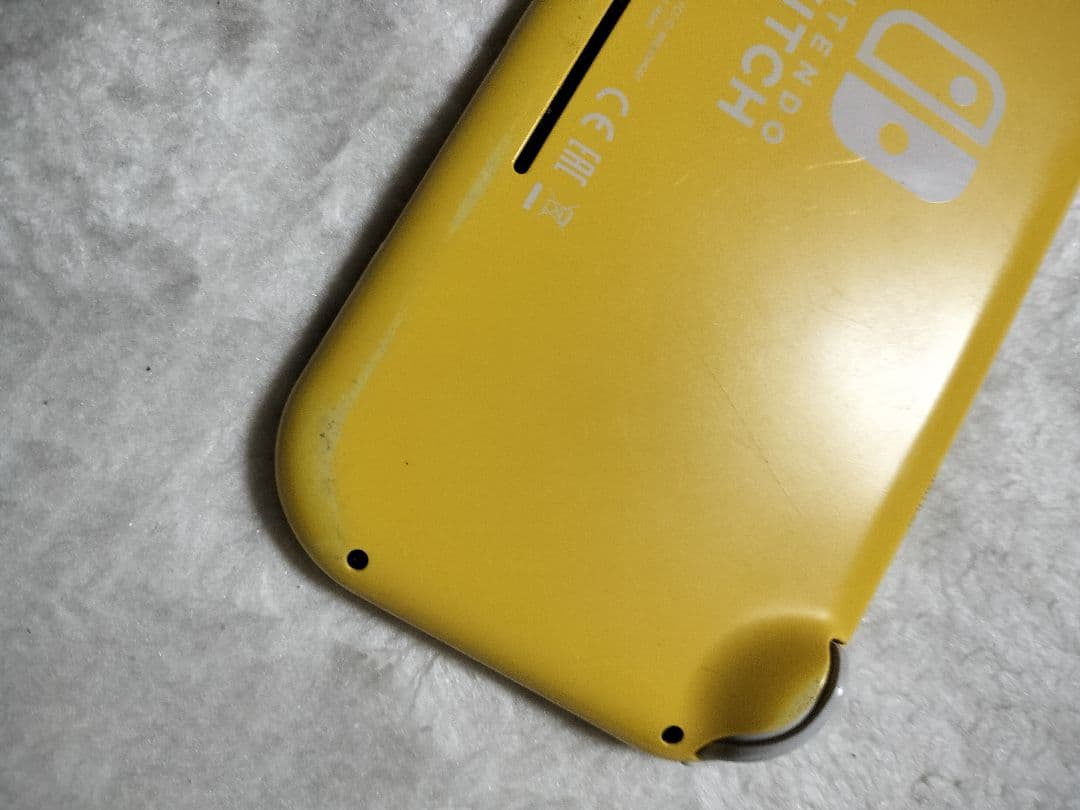 ジャンクNintendo Switch Lite イエロー不動品