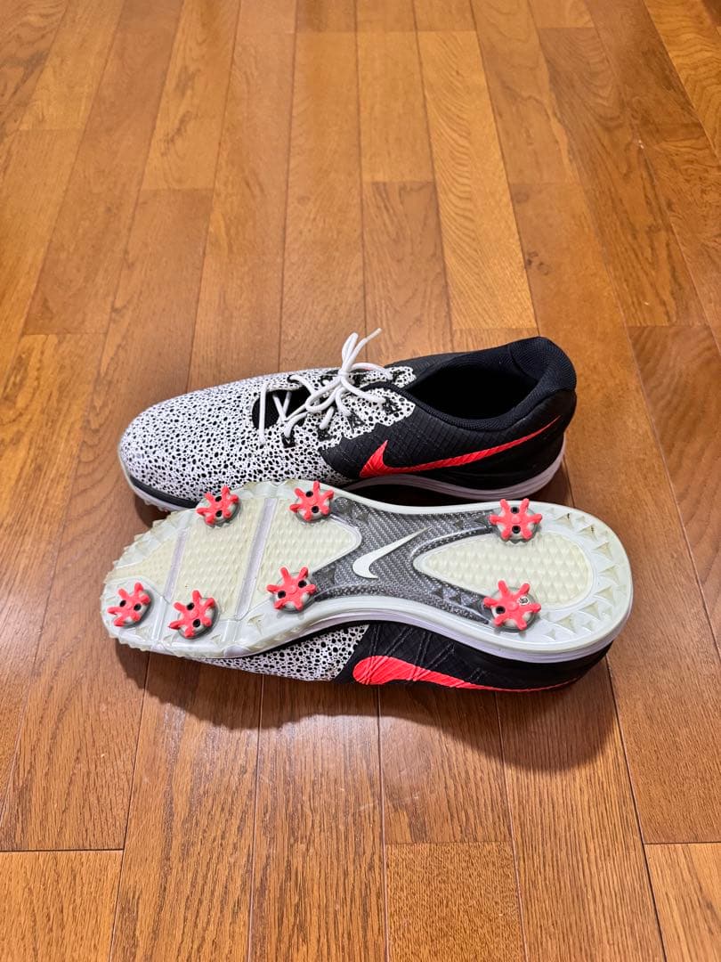 NIKE ナイキ ルナ コントロール 3