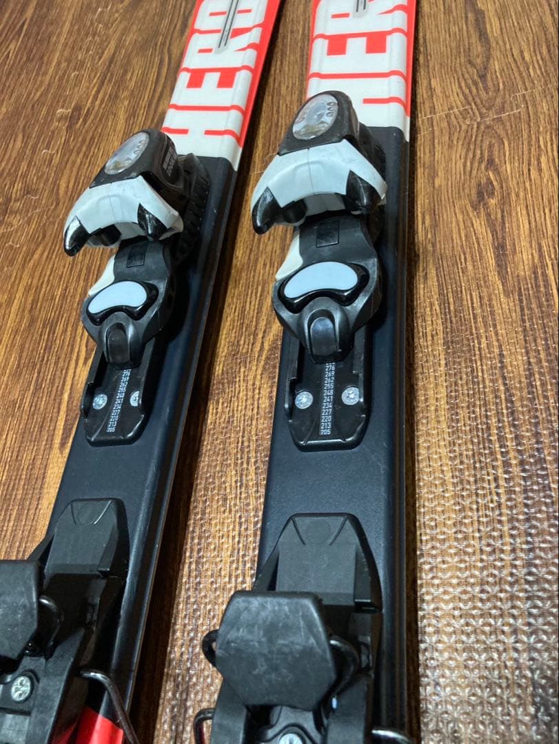 ROSSIGNOL HERO スキー 板130ジュニア用