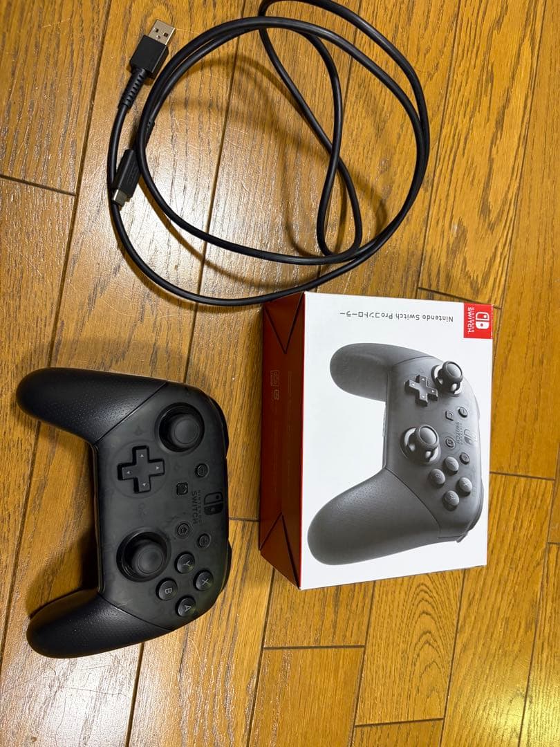 Nintendo Switch 有機ELモデル　マリオレッド 純正プロコン付き