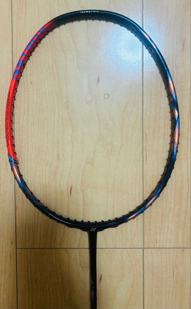 【ジャンク品】アストロクス 77プロ　バドミントンラケット