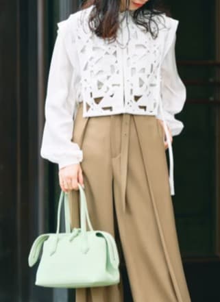トゥモローランド Ballsey モザイクモチーフエンブロイダリー ショートジレ