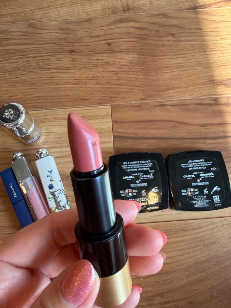 CHANEL、エルメスコスメセット
