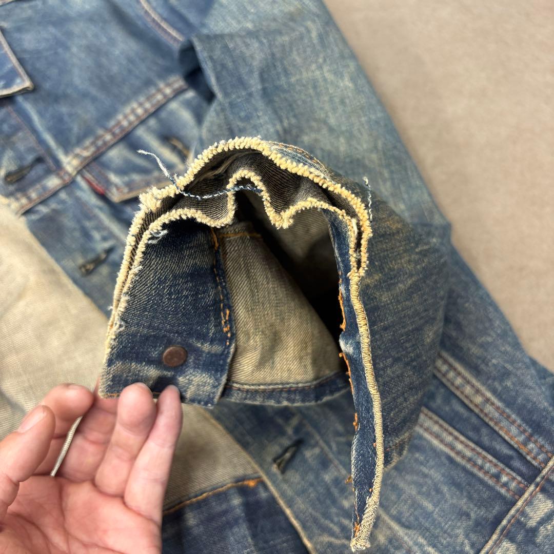Levi's ダメージ注意！　70505