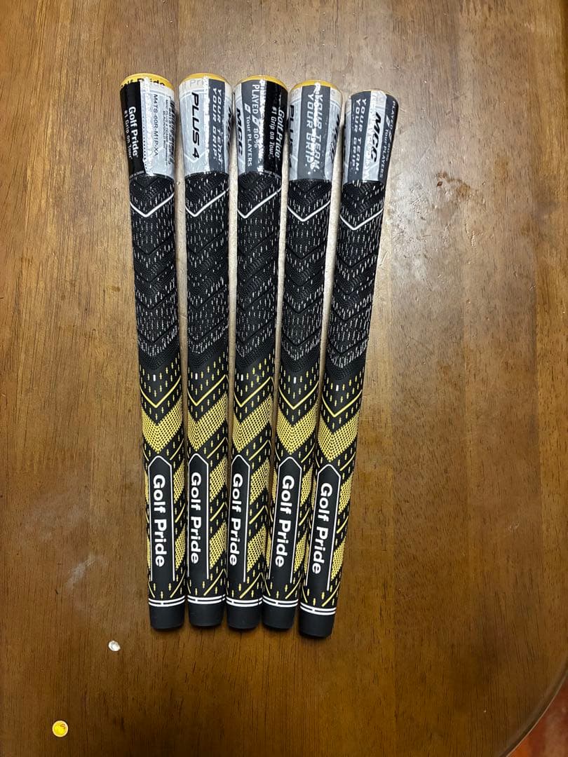 Golf Pride MCC Plus 4 グリップ 5本セット