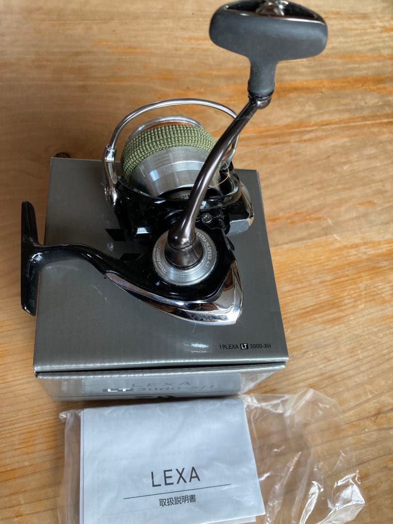 LEXA LT 3000-H スピニングリール