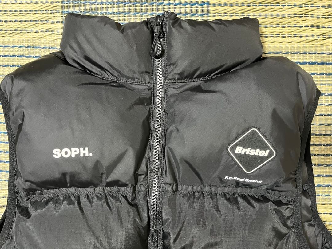 SOPH. ソフ　ダウンベスト　黒　M