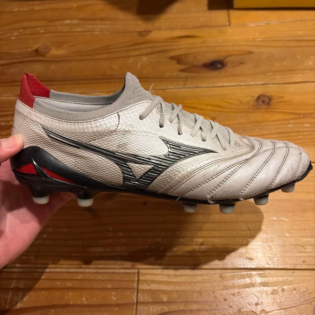 Mizuno モレリアネオ4ベータ 25.5cm